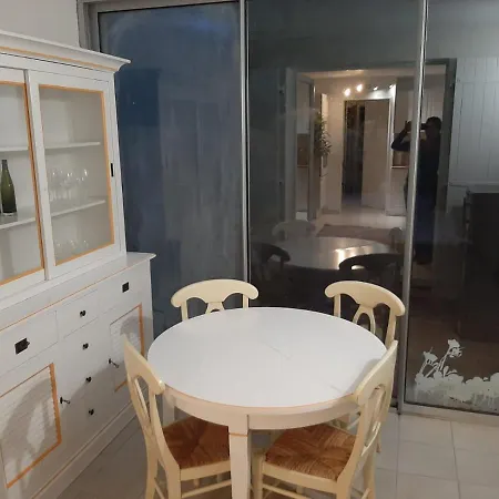 Studio Saint Aygulf ,Bord De Mer Appartement